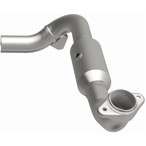 MagnaFlow 05-06 Lincoln Navigator 5.4L Direct Fit Catalytic Converter - Passenger Side - 4651507