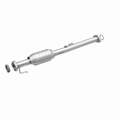 MagnaFlow 99-03 Chevrolet Tracker / Suzuki Vitara 1.6L/2.0L Direct-Fit Catalytic Converter - 23749