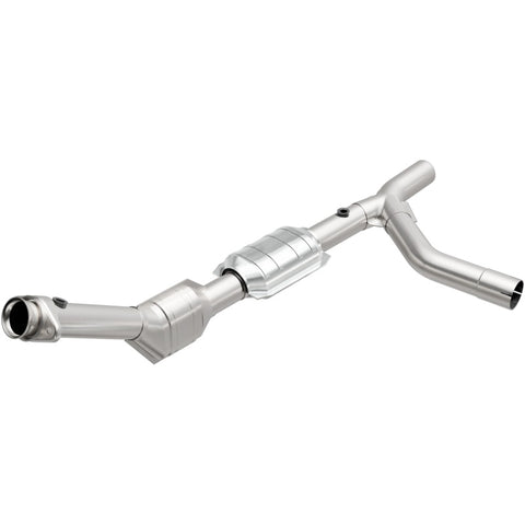 MagnaFlow Direct Fit Catalytic Converter 00-04 Ford E150 4.6L Passenger Side - 458002
