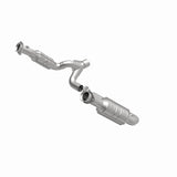 MagnaFlow Direct Fit Catalytic Converter 09-13 Dodge Ram 1500 Pickup 4.7L - 49665