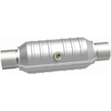 MagnaFlow Conv Univ 2.5in Inlet/Outlet Center/Center Round 11in Body L x 5.125in W x 15in Overall L - 51356