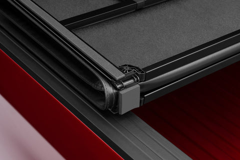 Lund 07-13 Chevy Silverado 1500 Fleetside (5.8ft. Bed) Hard Fold Tonneau Cover - Black - 969155