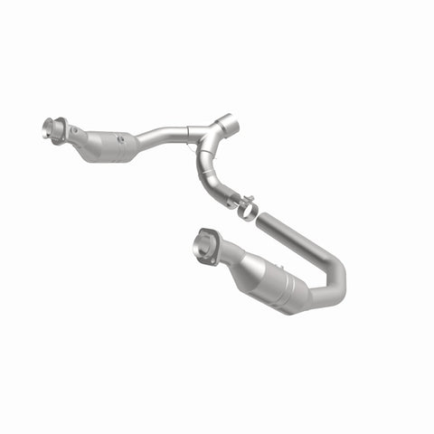 MagnaFlow Direct Fit Catalytic Converter 06-07 Ram 1500 4.7L Underbody - 52291
