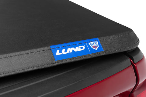Lund 19-23 RAM 1500 (6.5ft Bed w/o RamBox Cargo Mgmt) Genesis Elite Tri-Fold Tonneau Cover - Black - 958164