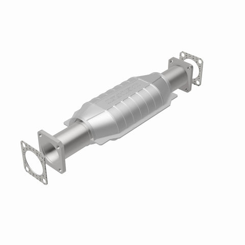 MagnaFlow Conv Isuzu 19.87X6.5X4 2.5/2.5 - 23657