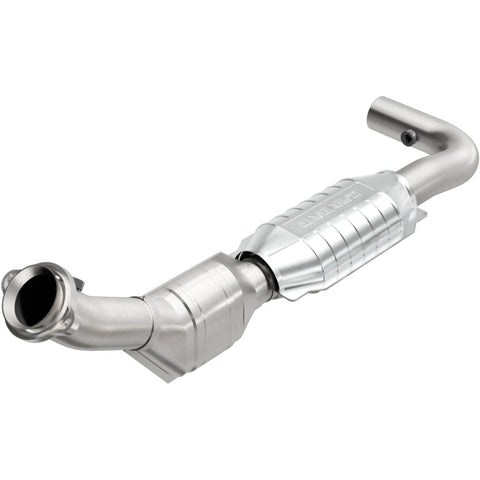 MagnaFlow Direct Fit Catalytic Converter 99-00 Ford Trucks 5.4L - 447115