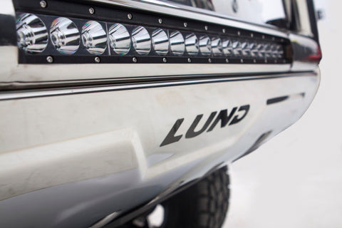 Lund 19-22 Chevrolet Silverado 1500 (Excl. 2019 LD)  Bull Bar w/Led Light Bar - Polished - 47021216