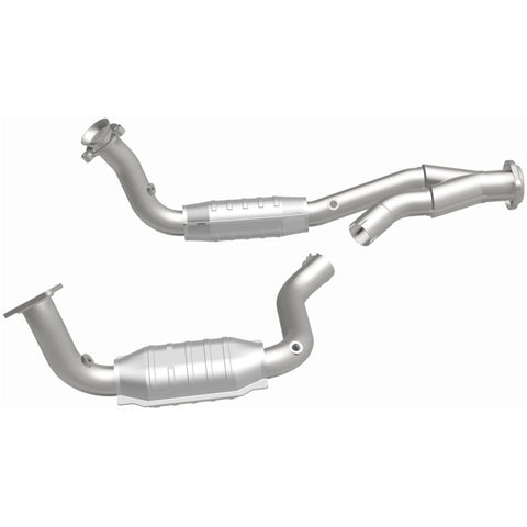 MagnaFlow Direct Fit Catalytic Converter 03-06 Chevy SSR 5.3/6.0 OEM - 49580