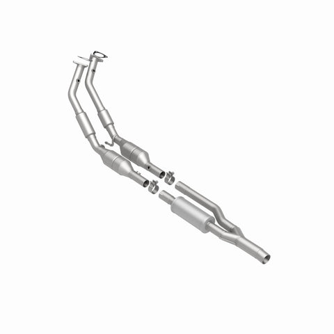 MagnaFlow Direct Fit Catalytic Converter TT QUATTRO-08 3.2L OEM - 49716