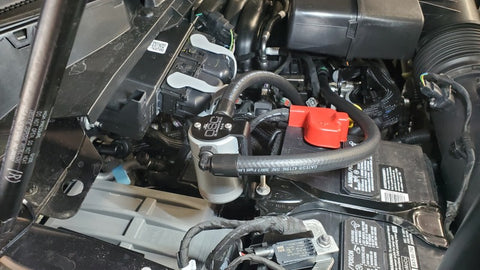 J&L 23-26 Ford F-250/F-350 6.8L;7.3L Oil Separator 3.0 Passenger Side - Clear Anodized - 3094P-C