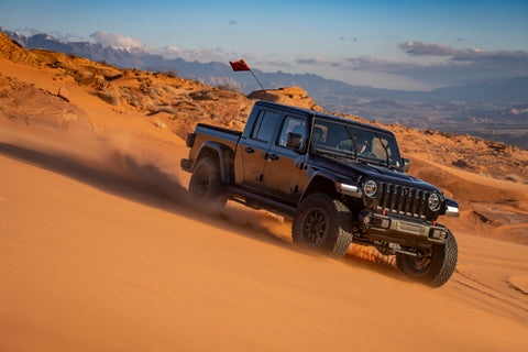 Fox 2019+ Jeep Gladiator JT 2.0 Perf Series 11.2in Smooth Body IFP Rear Shock / 2-3in Lift - 985-24-220