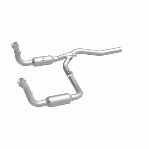 MagnaFlow Direct Fit Catalytic Converter 2009-2012 Dodge Nitro 3.7L Underbody - 52148