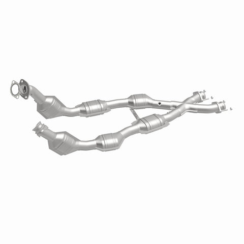 MagnaFlow Direct Fit Catalytic Converter 96-98 Mustang 4.6L 6-Cats - 93348