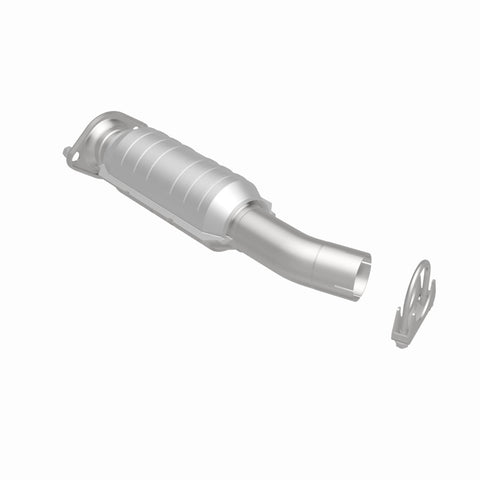 MagnaFlow Direct Fit Catalytic Converter 04 Toyota Sienna 3.3L - 49099