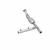 MagnaFlow Direct Fit Catalytic Converter 97-98 Ford Trucks 4.6L - 447134