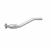 MagnaFlow Direct Fit Catalytic Converter 13-14 Mercedes-Benz GL450 V8 4.6 OEM Underbody - 21-486