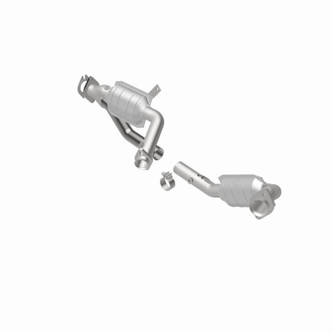MagnaFlow Direct Fit Catalytic Converter 96-99 Ford Taurus3.0L 50S - 444034