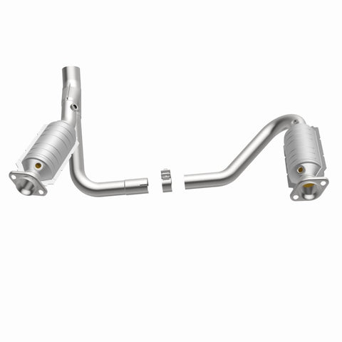 MagnaFlow Direct Fit Catalytic Converter 05-07 Dodge Durango 3.7L/4.7L - 49832