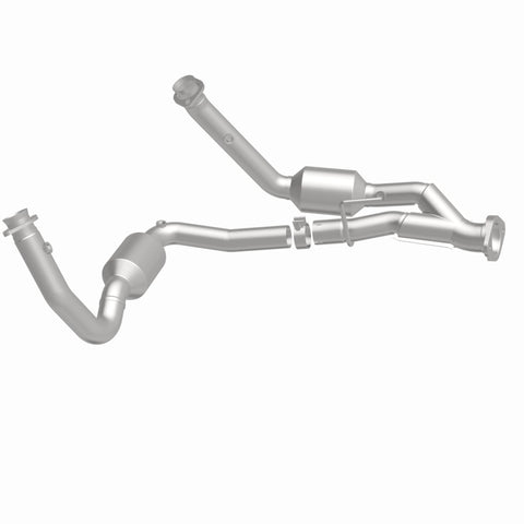 MagnaFlow 05-06 Jeep Grand Cherokee 5.7L Direct Fit Catalytic Converter - 4651709