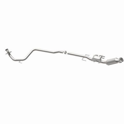 MagnaFlow Direct Fit Catalytic Converter 14-19 Toyota Prius C Base Underbody 1.5L - 280456
