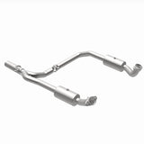MagnaFlow 09-13 Ford E-350 Super Duty V10 6.8 OEM Underbody Direct Fit Catalytic Converter - 21-599