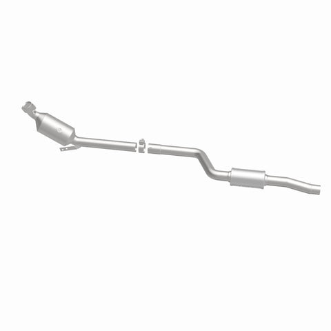 MagnaFlow 11-12 Mercedes-Benz C300 3.0L OEM Grade Direct Fit Catalytic Converter - 21-498