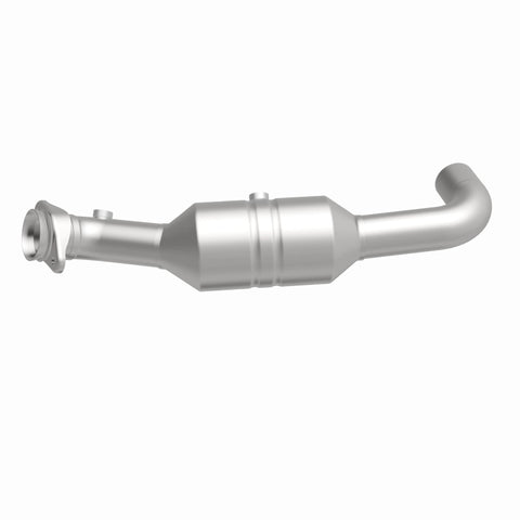 MagnaFlow Direct Fit Catalytic Converter 2009-2010 F-150 4.6 L Underbody - 52296