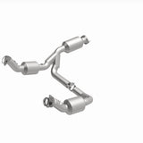 MagnaFlow 2021 Chevrolet Express 2500 4.3L Underbody Direct-Fit Catalytic Converter - 280429