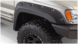 Bushwacker 99-04 Jeep Grand Cherokee Cutout Style Flares 2pc - Black - 10071-07