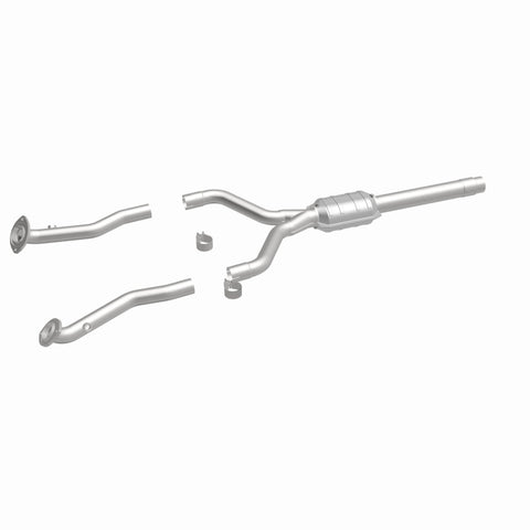 MagnaFlow Conv DF 96-97 Lex LS400 4.0L Rear Y - 26228