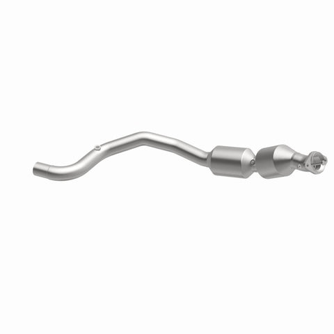 MagnaFlow 13-17 Range Rover V8 5 OEM Underbody Direct Fit EPA Compliant Catalytic Converter - 21-535