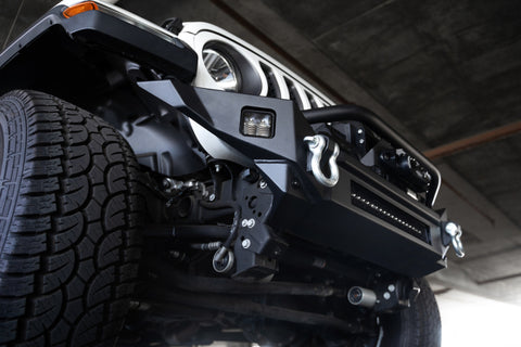DV8 Offroad 18-23 Jeep Wrangler JL / 20-23 Jeep Gladiator JT FS-7 Mid-Width Winch Front Bumper - FBJL-07