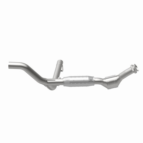 MagnaFlow Direct Fit Catalytic Converter 97-98 Ford F-150 Pickup 4.2L P/S 4WD - 93429