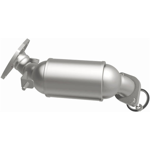 MagnaFlow 17-20 Toyota Sienna / 16-19 Lexus RX350 V6 3.5L Direct Fit Manifold Catalytic Converter - 22-009