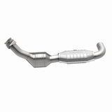 MagnaFlow Direct Fit Catalytic Converter 01-04 Ford F-150 4.2L 2wd - 93121