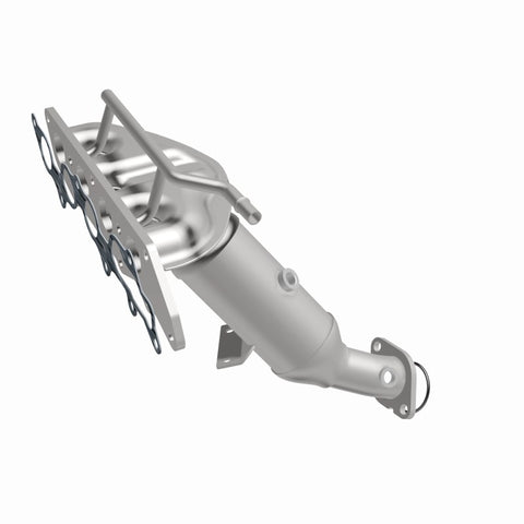 MagnaFlow Direct Fit Catalytic Converter 03-04 Ford Focus 2.3L Manifold (Eng Code Z) - 49375
