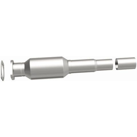 MagnaFlow Direct Fit Catalytic Converter 04-06 Mazda 3 2.0/2.3 Rear - 24178