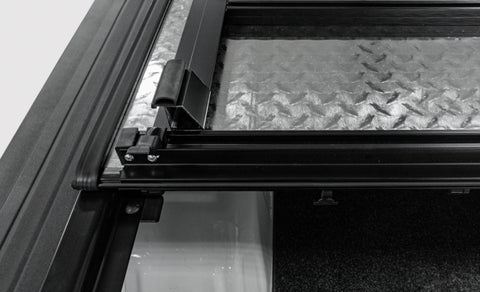Access 09-18 Ram 1500 / 19+ Ram Classic (w/o Rambox) 5ft 7in LOMAX Trifold Bed Cover - Black Diamond - B4040019