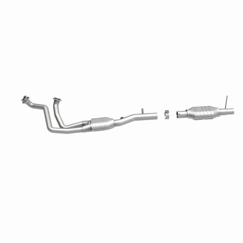 MagnaFlow Direct Fit Catalytic Converter 96 Ford F-150 4.9L I-6 - 93190
