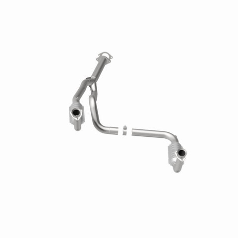 MagnaFlow Conv DF 2000 Chevrolet/GMC Express/Savana 1500/2500 5.7L to 8500 GVW - 23073