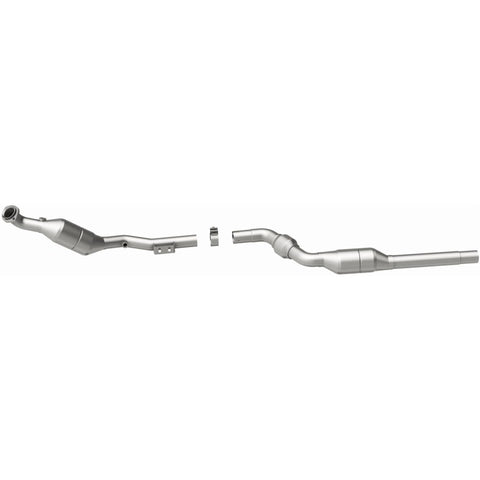 MagnaFlow Direct Fit Catalytic Converter 98-02 Mercedes E320 3.2L - 51823