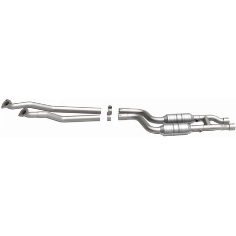 MagnaFlow Direct Fit Catalytic Converter 97-98 BMW 528 2.8L Driver Side - 24022