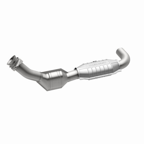 MagnaFlow Direct Fit Catalytic Converter 01 Ford F-150 4.2L - 447145