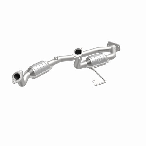 MagnaFlow Direct Fit Catalytic Converter 01-03 Windstar 3.8 OEM - 49624