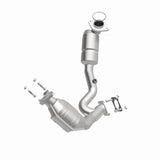 MagnaFlow Direct Fit Catalytic Converter 00-03 Ford Taurus 3.0L - 51466
