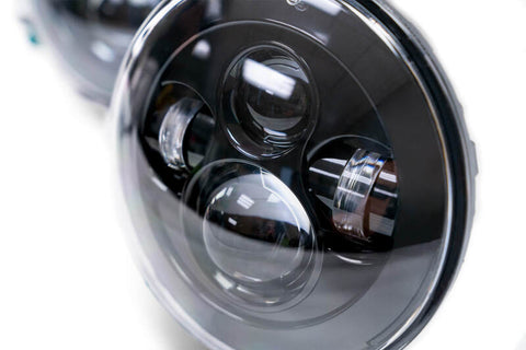 DV8 Offroad 07-18 Jeep Wrangler JK LED Projector Headlights w/ Angel Eyes - HL7JK-02