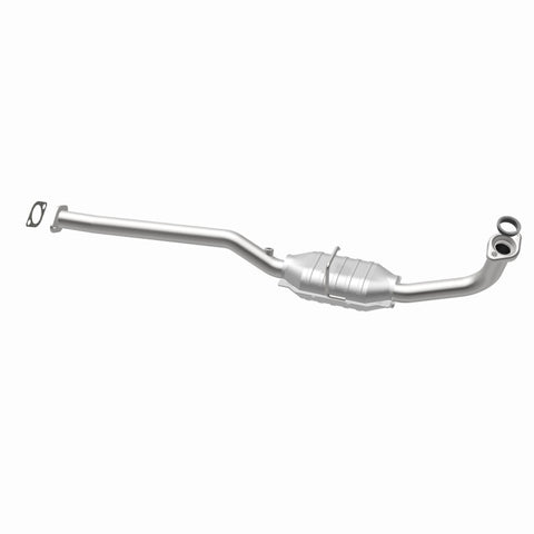 MagnaFlow Direct Fit Catalytic Converter 98-01 Metro/Swift 1.3 rr OE - 49563