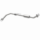 MagnaFlow Direct Fit Catalytic Converter OEM 2003-2004 Toyota Tundra Underbody - 47.125in Length - 4551404