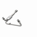 MagnaFlow Direct Fit Catalytic Converter California Grade 96-99 GM K/C 1500/2500 5.0L V8/4.3L V6 - 4451457