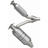MagnaFlow Direct Fit Catalytic Conv 05-06 Dodge Dakota/2006 Mitsubishi Raider 3.7L Y-Pipe Assembly - 49462